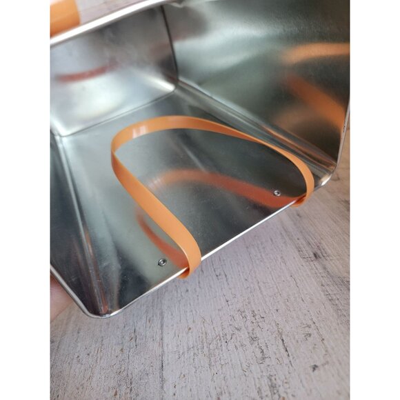 Winnie Pooh Halloween candy bucket metal tiger piglet Disney - Picture 10 of 10